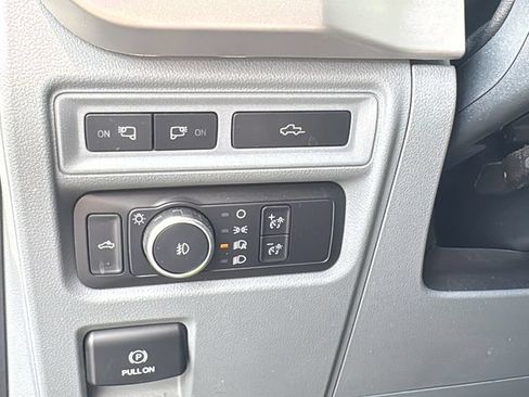 Used 2021 Ford F150 XLT w/ Equipment Group 302A High AWD/4WD image 14