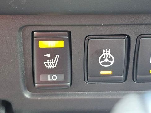 New 2026 Nissan Frontier SV w/ SV Convenience Package image 7