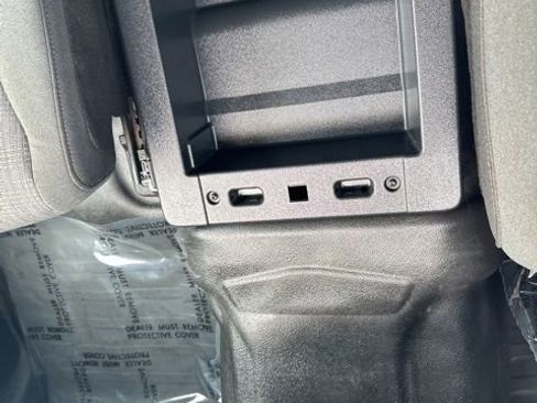 Used 2023 Ford F150 XLT w/ XTR Package AWD/4WD image 40