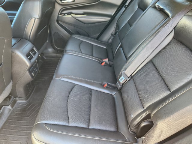 Used 2018 Chevrolet Equinox Premier AWD/4WD image 35