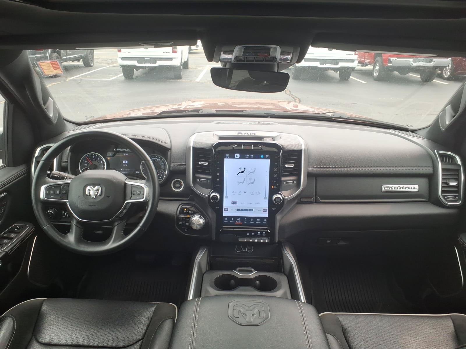 Used 2023 RAM 1500 Laramie AWD/4WD image 14