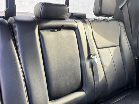 Certified 2019 Ford F150 Lariat w/ Equipment Group 502A Luxury image 29