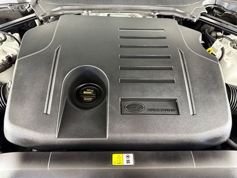 Used 2021 Land Rover Range Rover Westminster Edition image 25