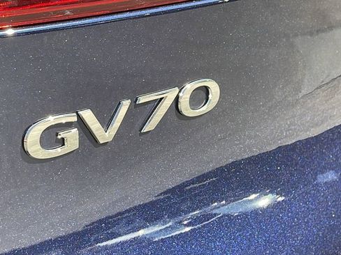 Used 2025 Genesis GV70 2.5T w/ Select Package image 29