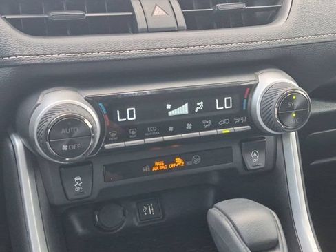 Certified 2025 Toyota RAV4 XLE AWD/4WD image 14