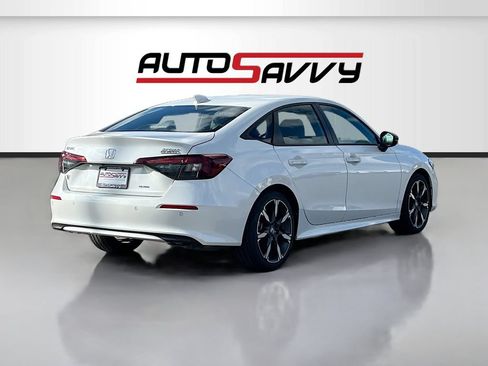 Used 2025 Honda Civic Sport Touring image 7