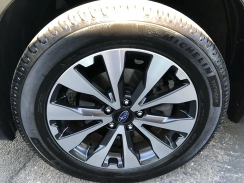 Used 2017 Subaru Outback 2.5i Limited AWD/4WD image 15
