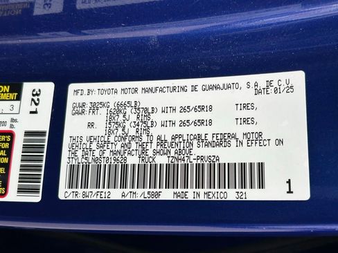 Used 2025 Toyota Tacoma TRD Sport w/ TRD Sport Upgrade Package image 66