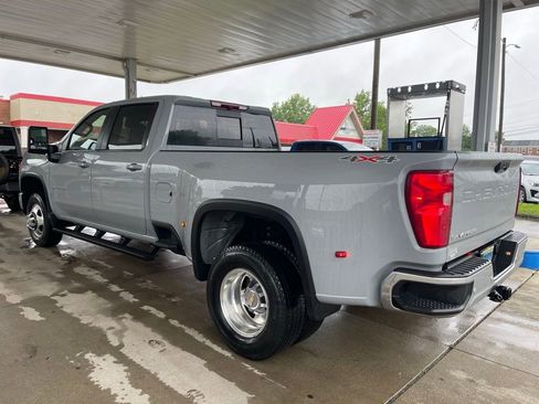 Used 2024 Chevrolet Silverado 3500 LT w/ All Star Edition AWD/4WD image 4