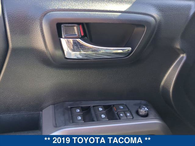 Used 2019 Toyota Tacoma TRD Sport w/ Technology Package RWD image 11