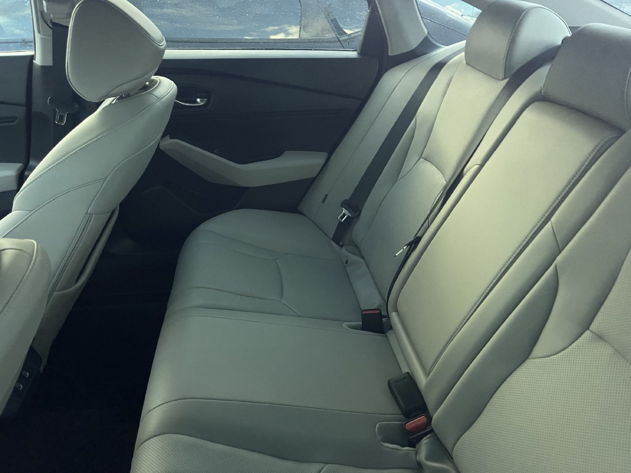 Used 2025 Honda Accord EX-L image 9