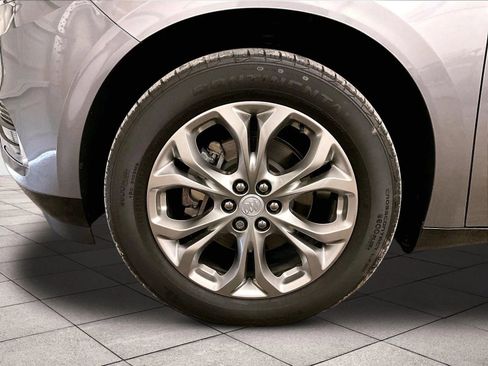 Used 2019 Buick Enclave Avenir w/ Avenir Technology Package image 8