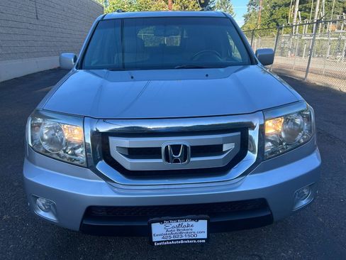 Used 2011 Honda Pilot Touring image 2
