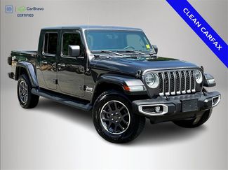 Used 2021 Jeep Gladiator Overland video 1