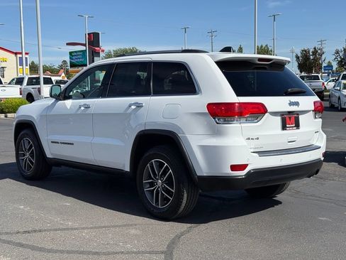 Used 2017 Jeep Grand Cherokee Limited w/ Luxury Group II AWD/4WD image 5