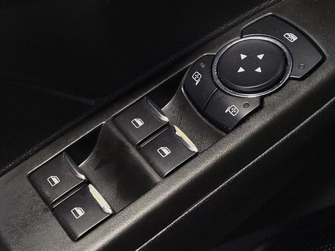 Used 2021 Ford Escape SE FWD image 27
