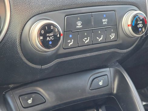 Used 2012 Hyundai Tucson GLS AWD/4WD image 20