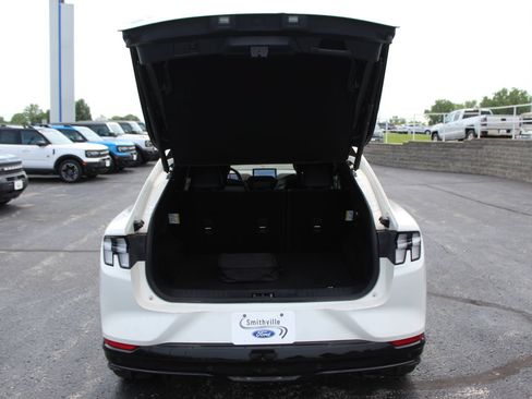 Used 2023 Ford Mustang Mach-E GT w/ GT Performance Edition AWD/4WD image 16