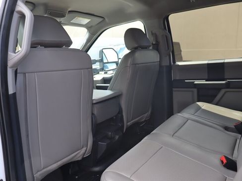 Used 2022 Ford F250 XL w/ Power Equipment Group AWD/4WD image 26