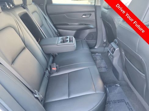 Used 2025 Nissan Murano SV FWD image 21