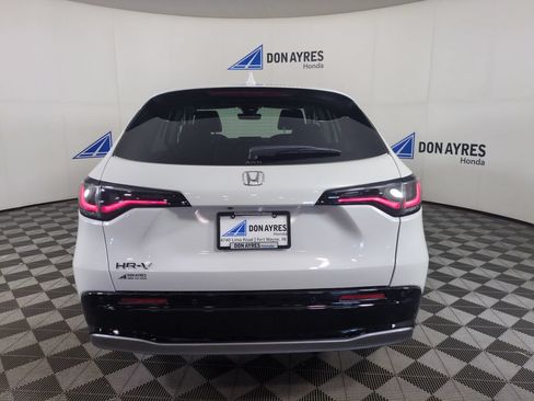 New 2027 Honda HR-V EX-L image 4