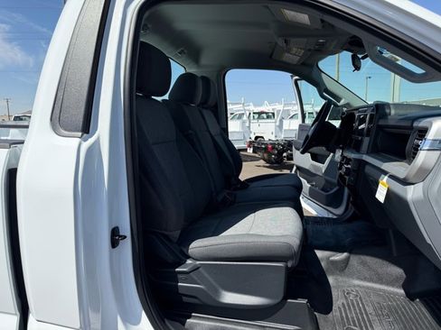 New 2026 Ford F250 XL w/ XL Chrome Package RWD image 12