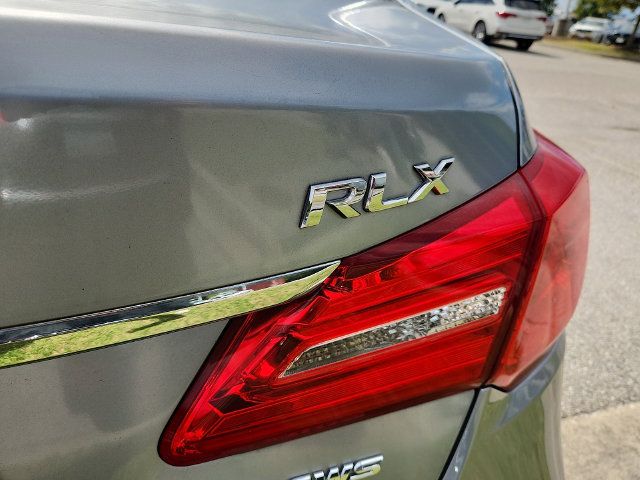 Used 2016 Acura RLX w/ Technology Package FWD image 4