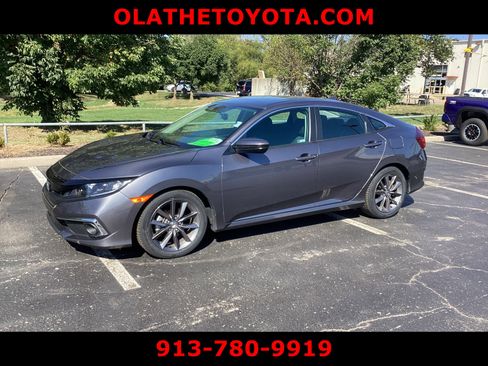 Used 2020 Honda Civic EX image 4