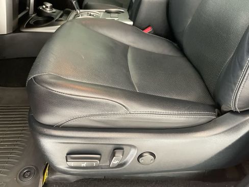 Used 2022 Toyota 4Runner Limited AWD/4WD image 12