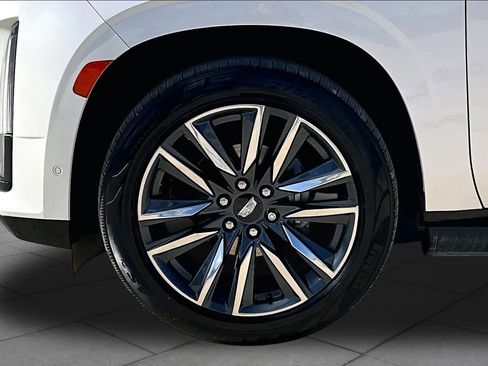 Used 2021 Cadillac Escalade Sport w/ Driver Assist Tech Package RWD image 10