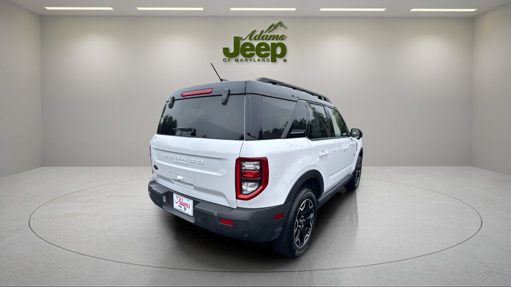 Used 2025 Ford Bronco Sport Outer Banks w/ Outer Banks Tech Package+ AWD/4WD image 5