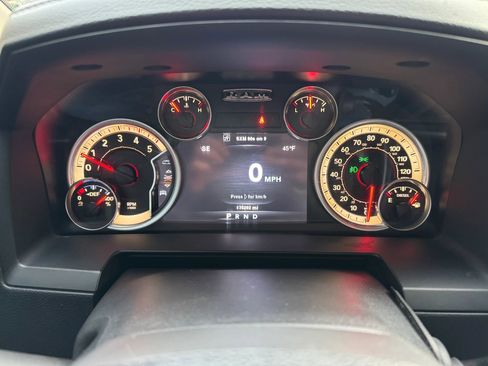 Used 2014 RAM 3500 Laramie image 24