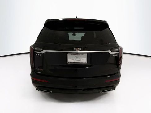 Certified 2024 Cadillac XT6 Sport w/ Technology Package AWD/4WD image 5