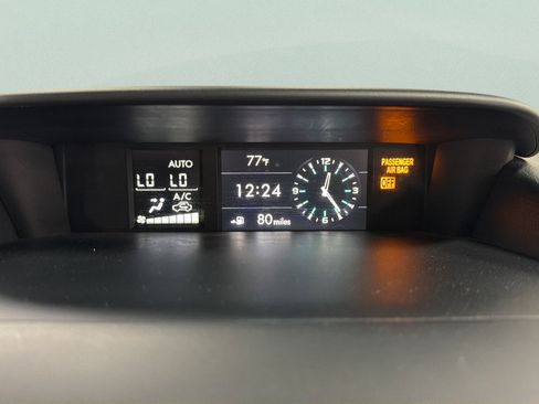 Used 2017 Subaru Forester 2.0XT Touring AWD/4WD image 28