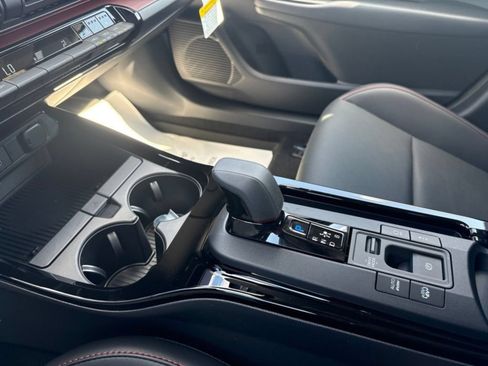 New 2026 Toyota Prius Plug-In Hybrid FWD image 14