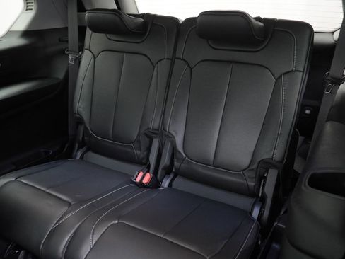 Used 2022 Jeep Grand Cherokee L Limited image 23