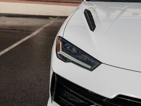 Used 2024 Lamborghini Urus S image 44