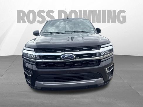 Used 2024 Ford Expedition Max Limited RWD image 2