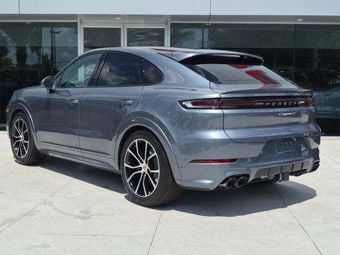 New 2026 Porsche Cayenne S AWD/4WD image 3