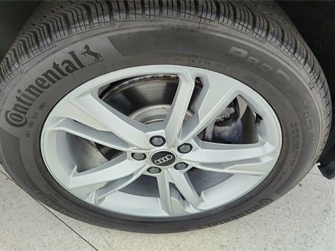 Used 2024 Audi Q3 2.0T Premium Plus image 56