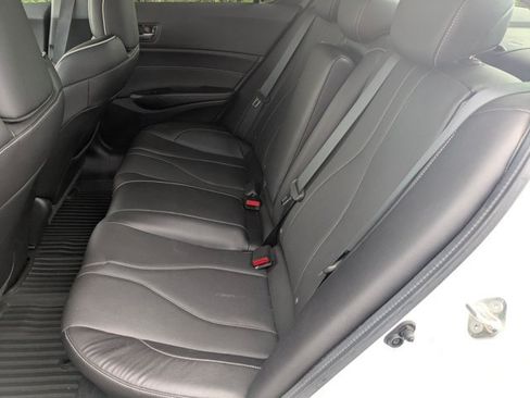 Used 2019 Acura ILX FWD image 17