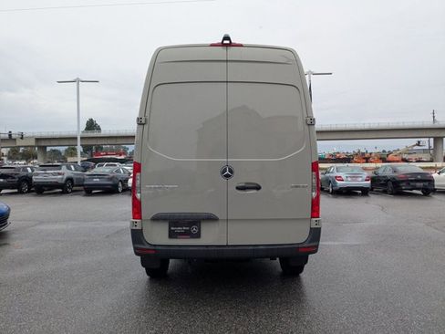 New 2025 Mercedes-Benz Sprinter 2500 image 4