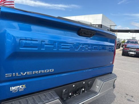 Used 2023 Chevrolet Silverado 1500 LT w/ Leather Package image 32