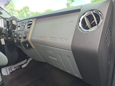 Used 2016 Ford F250 XLT AWD/4WD image 20
