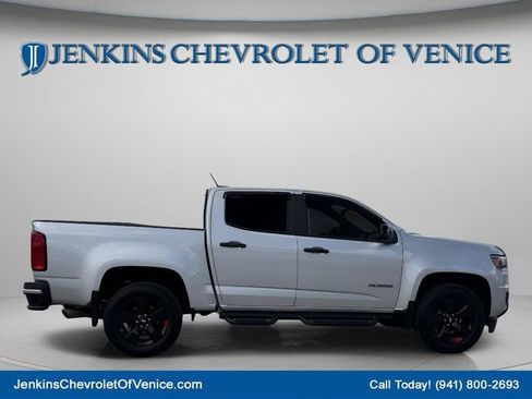 Used 2019 Chevrolet Colorado LT w/ Redline Special Edition image 3