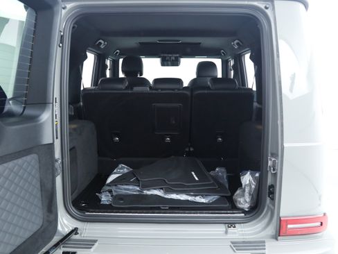 Used 2025 Mercedes-Benz G 550 image 38