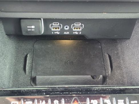 Used 2022 Jeep Grand Wagoneer Series II w/ Flexible Seating Group AWD/4WD image 31