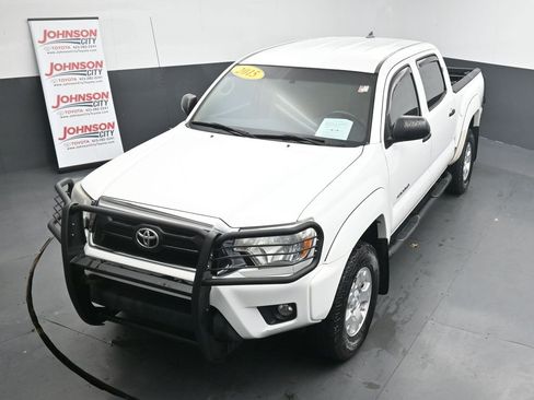 Used 2015 Toyota Tacoma PreRunner w/ SR5 Package image 27