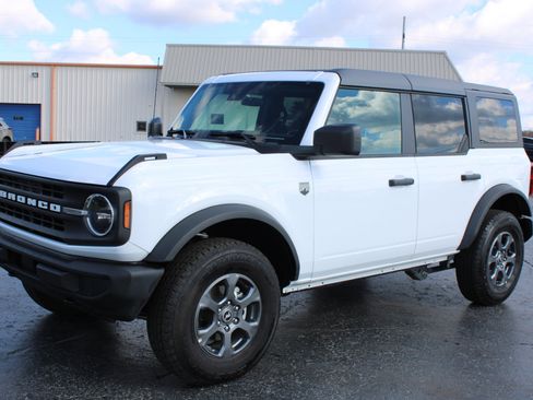 Used 2025 Ford Bronco Big Bend image 11