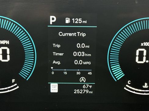 Used 2025 Hyundai Tucson SEL FWD image 20